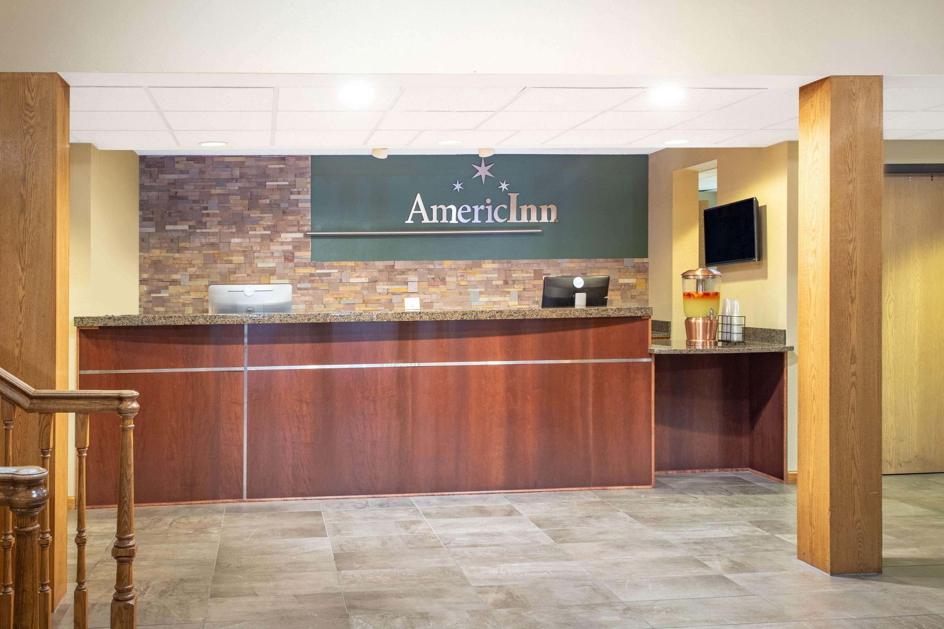 Americinn By Wyndham О-Клэр Экстерьер фото